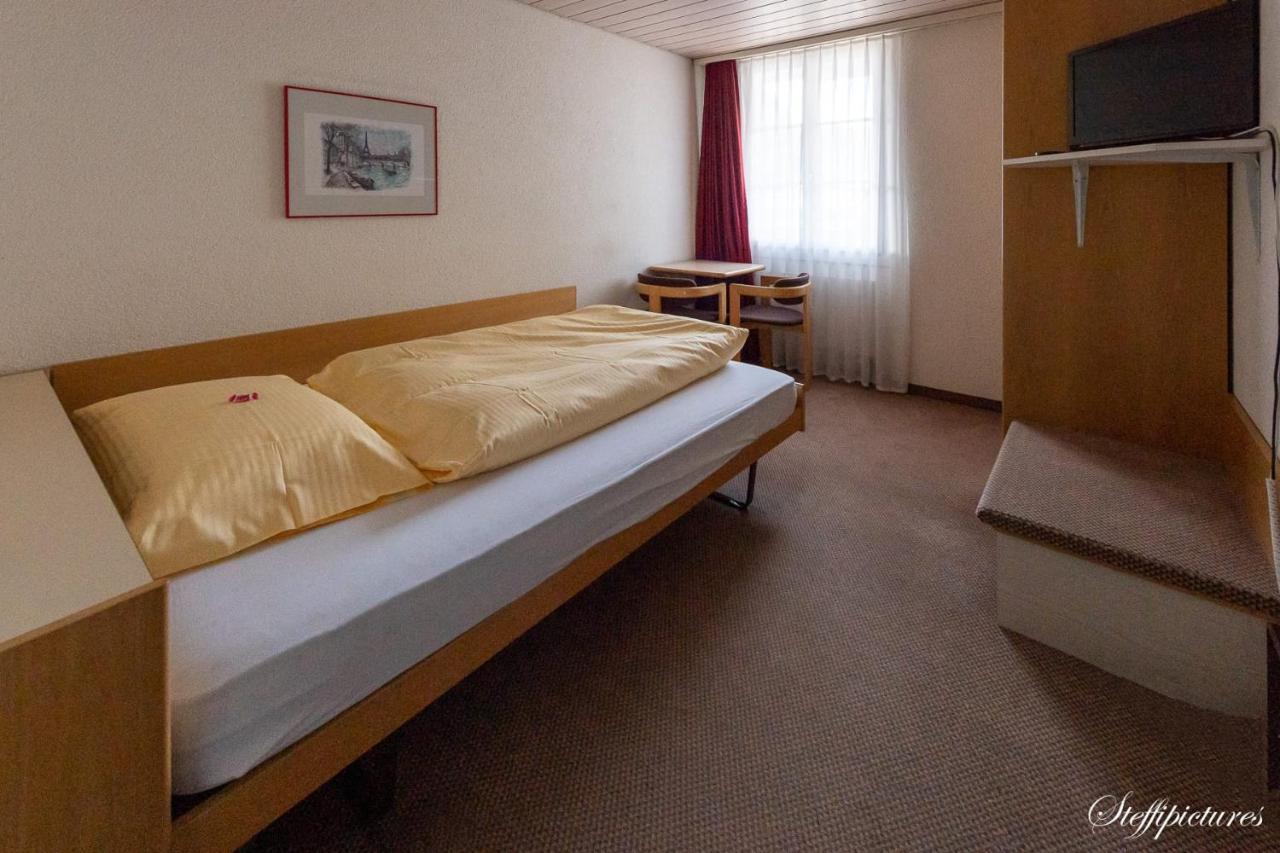 Landgasthof Krone Uetendorf Exterior foto